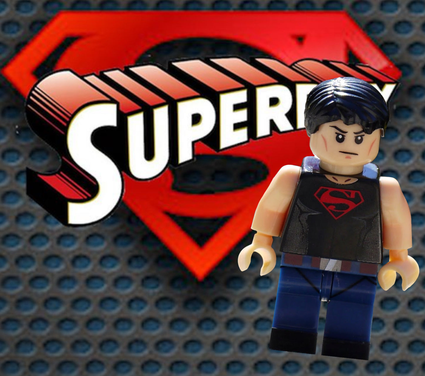 MINIFIGURE DC UNIVERS : YOUNG JUSTICE SUPERBOY custom (INTROUVABLE 2014 DERNIÈRE PIÈCE)