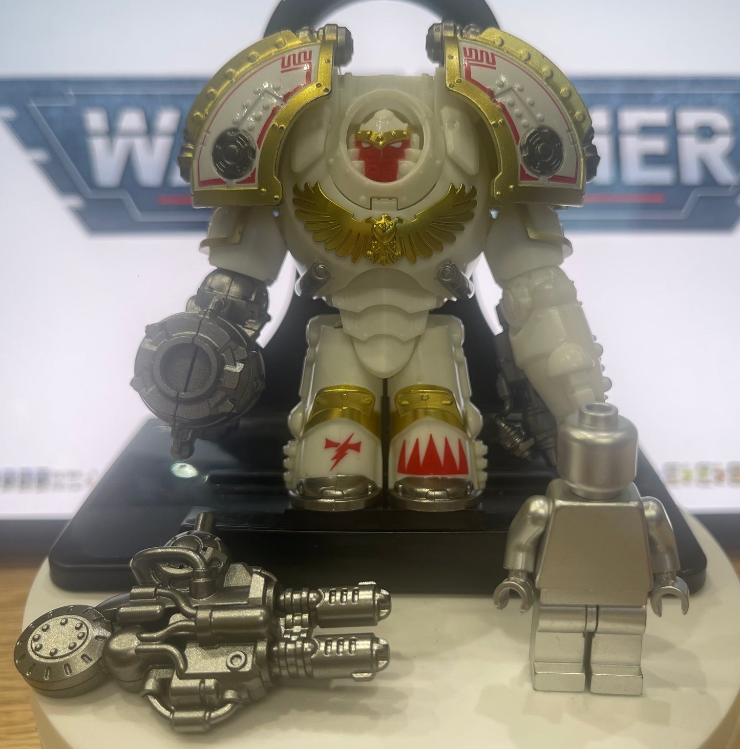 ⭐️⭐️⭐️BIG MINIFIGURE WARHAMMER 40K UNIVERS: SATURNINE PATTERN-WHITE SCARS ⭐️⭐️⭐️custom