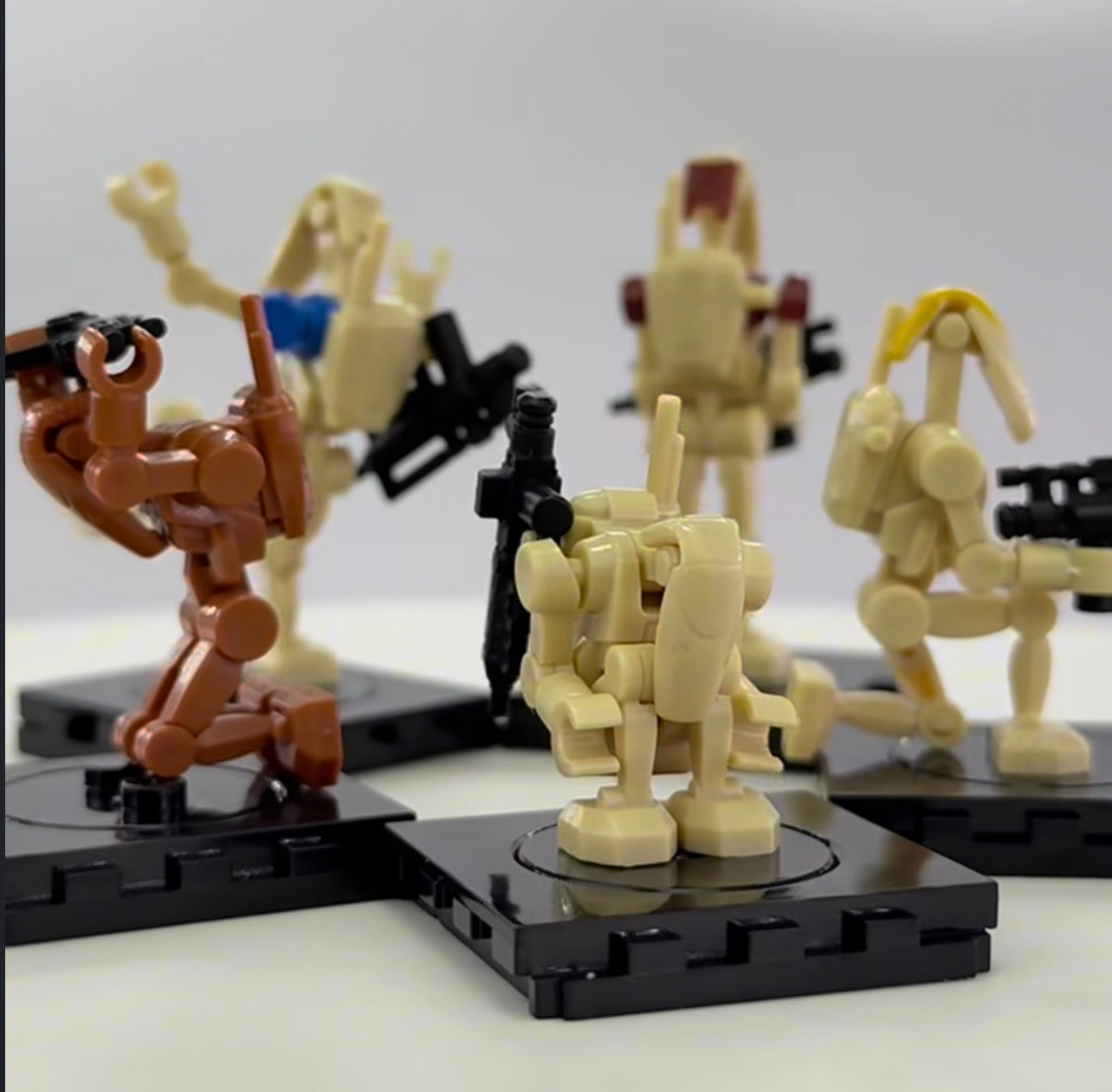 ⭐️ TOP ZEDBRICK 2026 ⭐️MINIFIGURE STAR WARS UNIVERS: BATTLE DROID SECURITY DROID (new model) ⭐️⭐️Custom