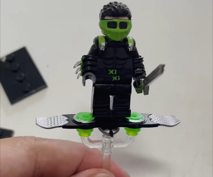 ♥️♥️♥️MINIFIGURE SPIDERMAN UNIVERS : LE BOUFFON VERT (GREEN GOBLIN version À)♥️♥️♥️Custom