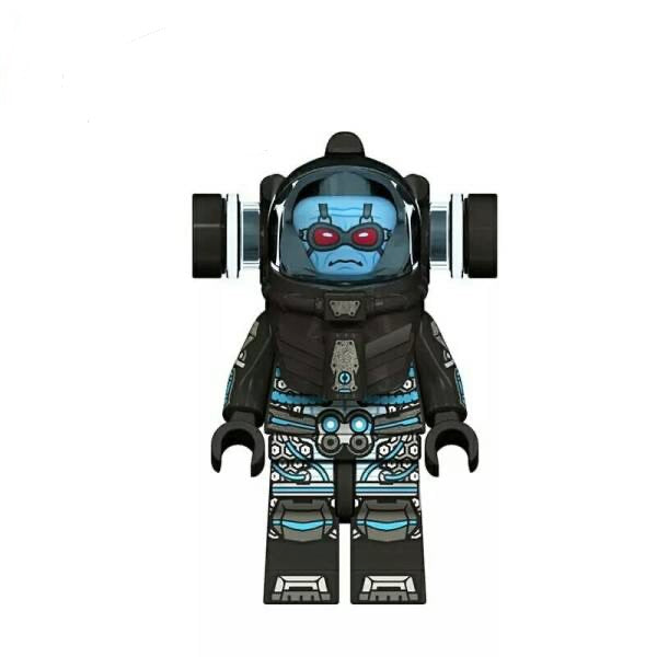 MINIFIGURE DC UNIVERS DE 2018: MR FREEZE custom ⚠️TRÈS RARE ⚠️Dernière pièce
