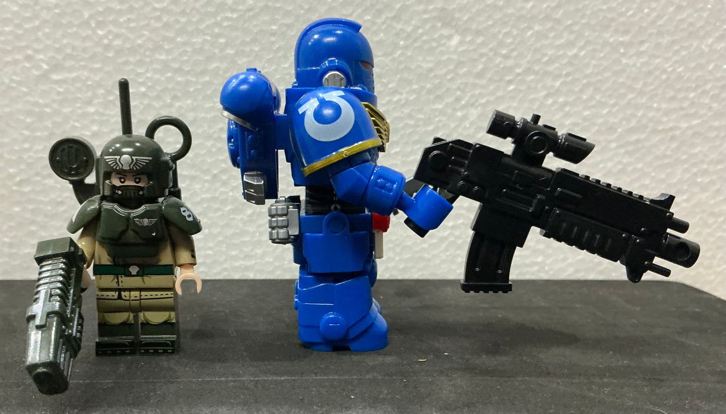 MINIFIGURE WARHAMMER 40K UNIVERS: Ultramarines Space Marines Astartes (7,2cm)custom