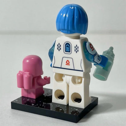 MINIFIGURE SPACE SÉRIES 26: Space Nurse with Pink Space Baby "socle+fascicule" custom