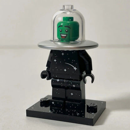 MINIFIGURE SPACE SÉRIES 26: Alien in UFO Costume "socle+fascicule" custom