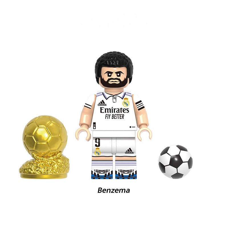 PREVENTE MINIFIGURE FOOTBALL UNIVERS: BENZEMA custom Disponibilité fin  juin 2026