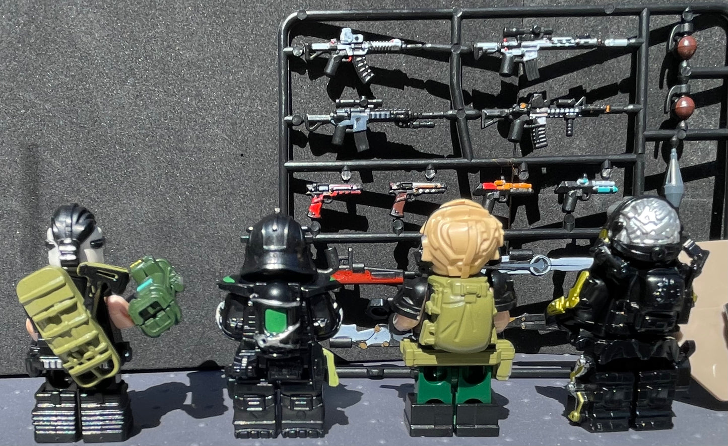 ♥️♥️MINIFIGURE VIDEO GAMES DELTA FORCE UNIVERS: CORRUPTED GOLDEN ROSE ♥️♥️custom
