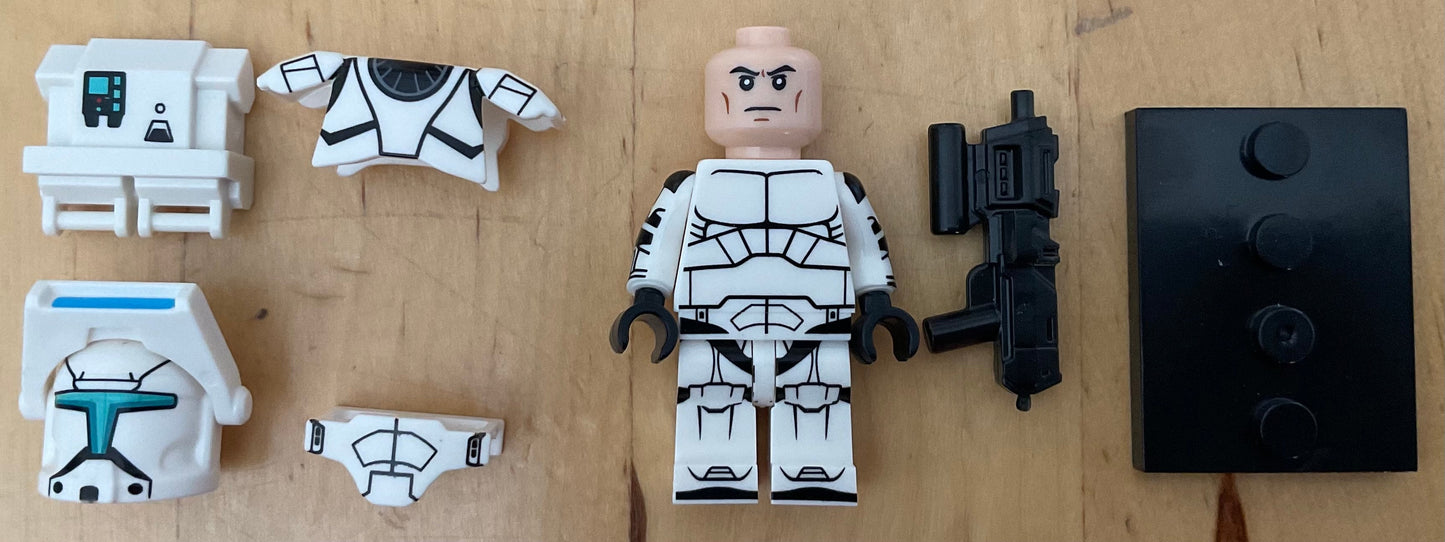 MINIFIGURE CLONETROOPER COMMANDO CUSTOM