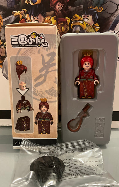 SUPERBE ♥️♥️MINIFIGURE "COURAGE DES TROIS ROYAUMES" UNIVERS: Tôn Phu Nhân (VENDU AVEC BOÎTE)CUSTOM