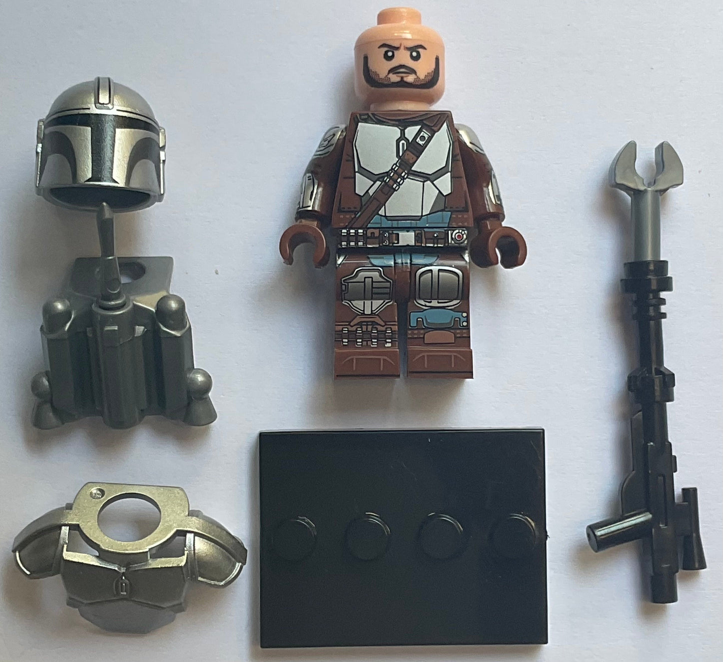 MINIFIGURE THE MANDALORIAN custom