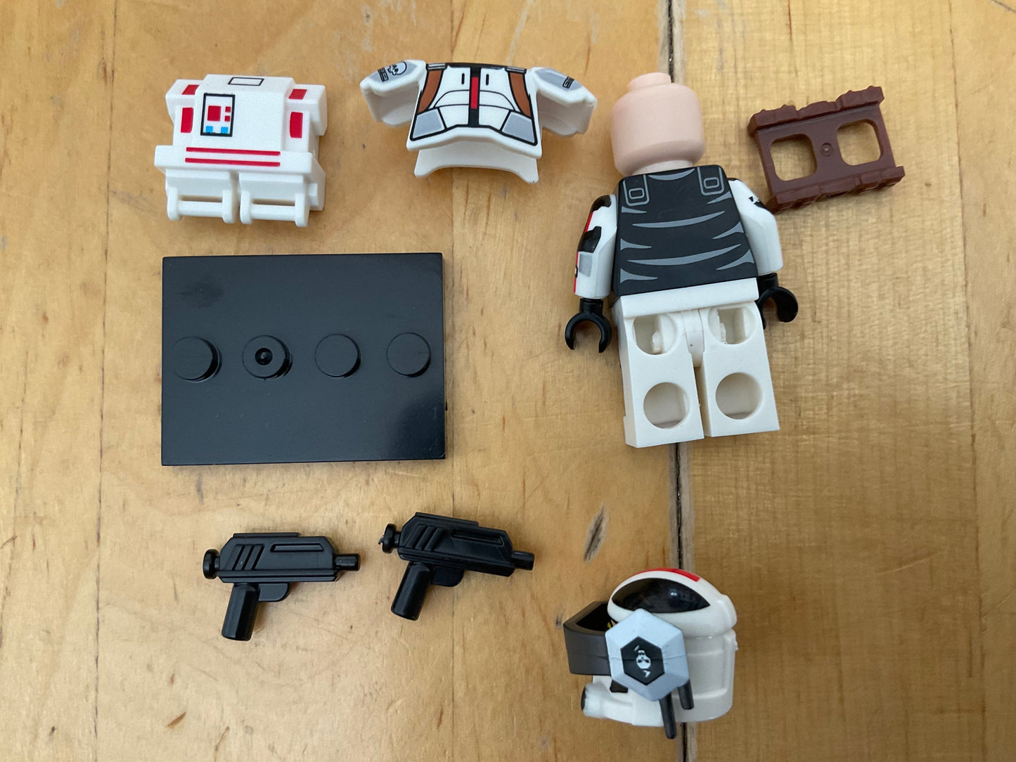 MINIFIGURE BAD BATCH CLONETROOPER TECH CUSTOM