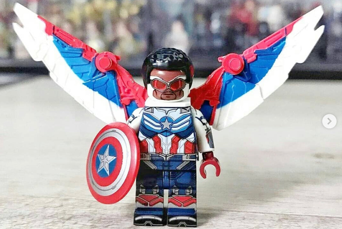 ♥️♥️♥️MINIFIGURE MARVEL UNIVERS: FALCON NEW CAPTAIN AMERICA ♥️♥️♥️CUSTOM