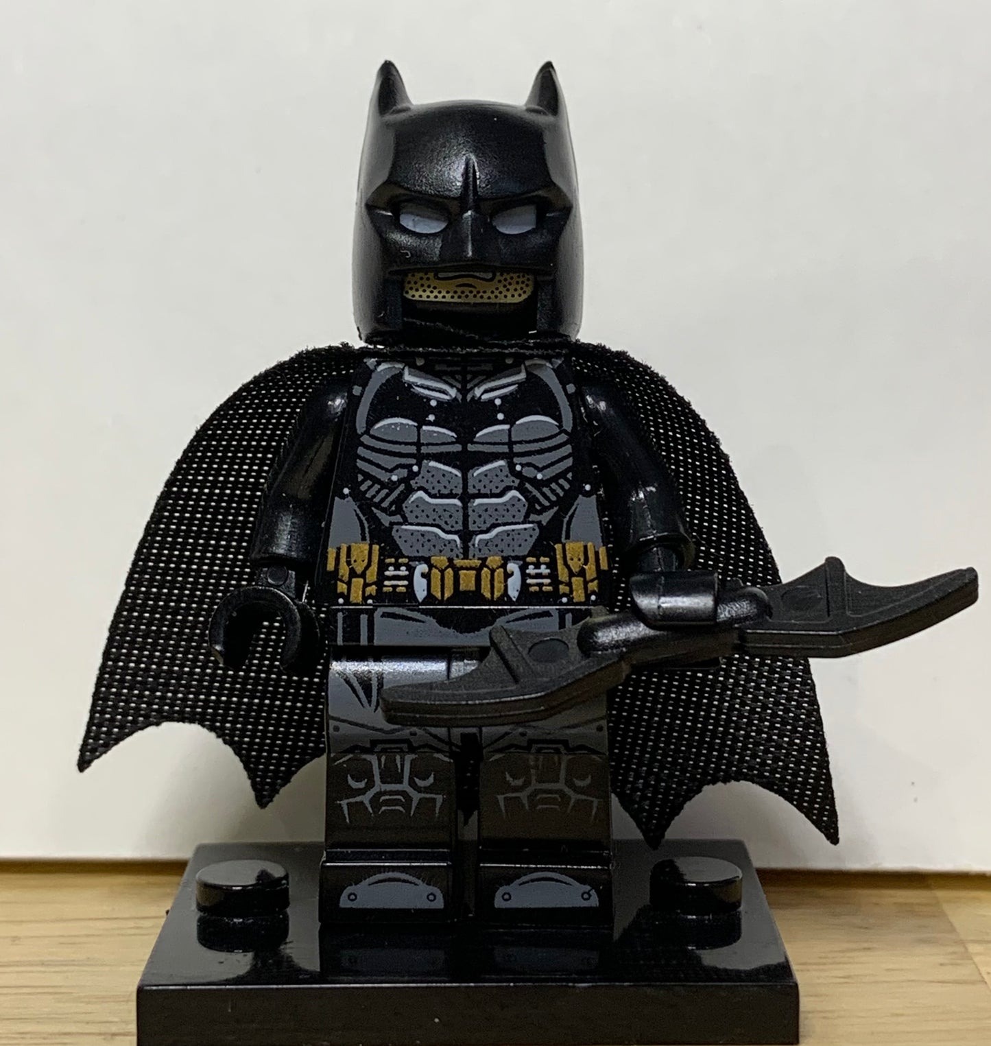 ⭐️⭐️INTROUVABLE⭐️⭐️ MINIFIGURE DC UNIVERS DE 2016: BATMAN ARKHAM KNIGHT ⭐️⭐️⭐️CUSTOM DERNIÈRE PIECE