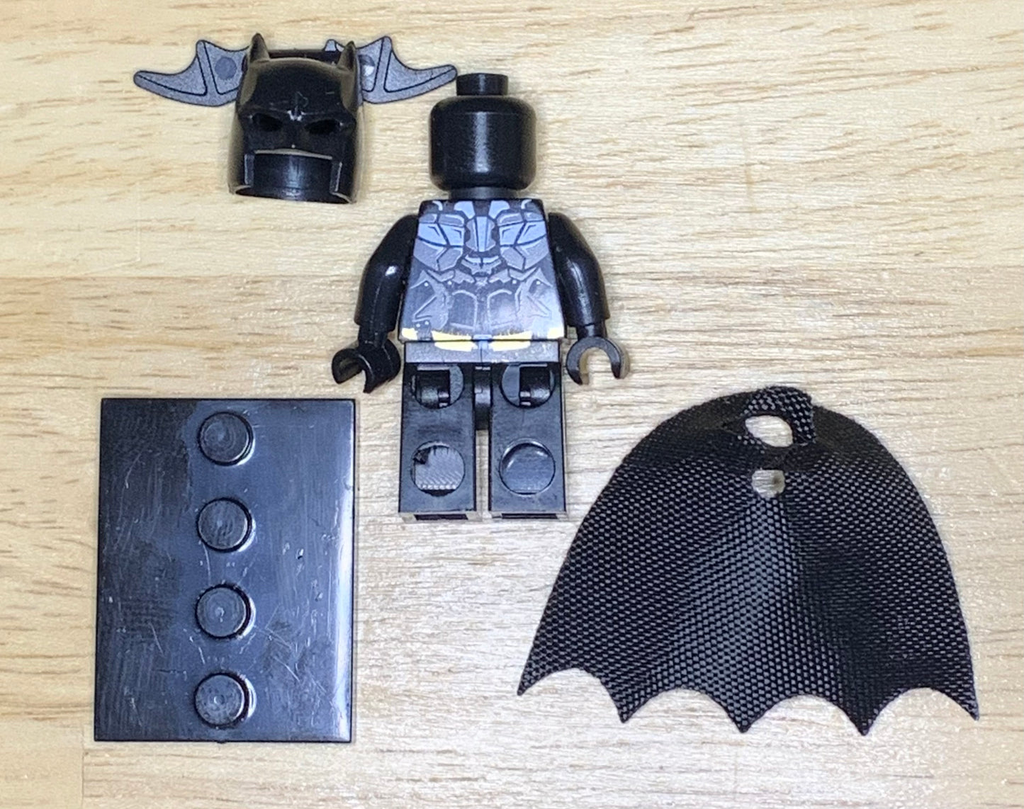 ⭐️⭐️INTROUVABLE⭐️⭐️ MINIFIGURE DC UNIVERS DE 2016: BATMAN ARKHAM KNIGHT ⭐️⭐️⭐️CUSTOM DERNIÈRE PIECE