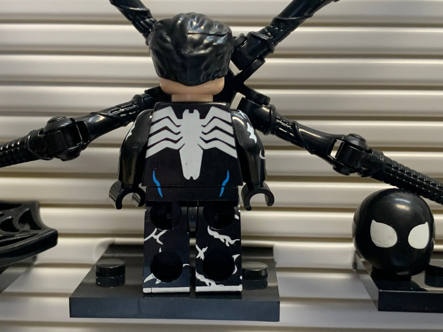 MINIFIGURE SPIDER-MAN "Tom Holland"custom