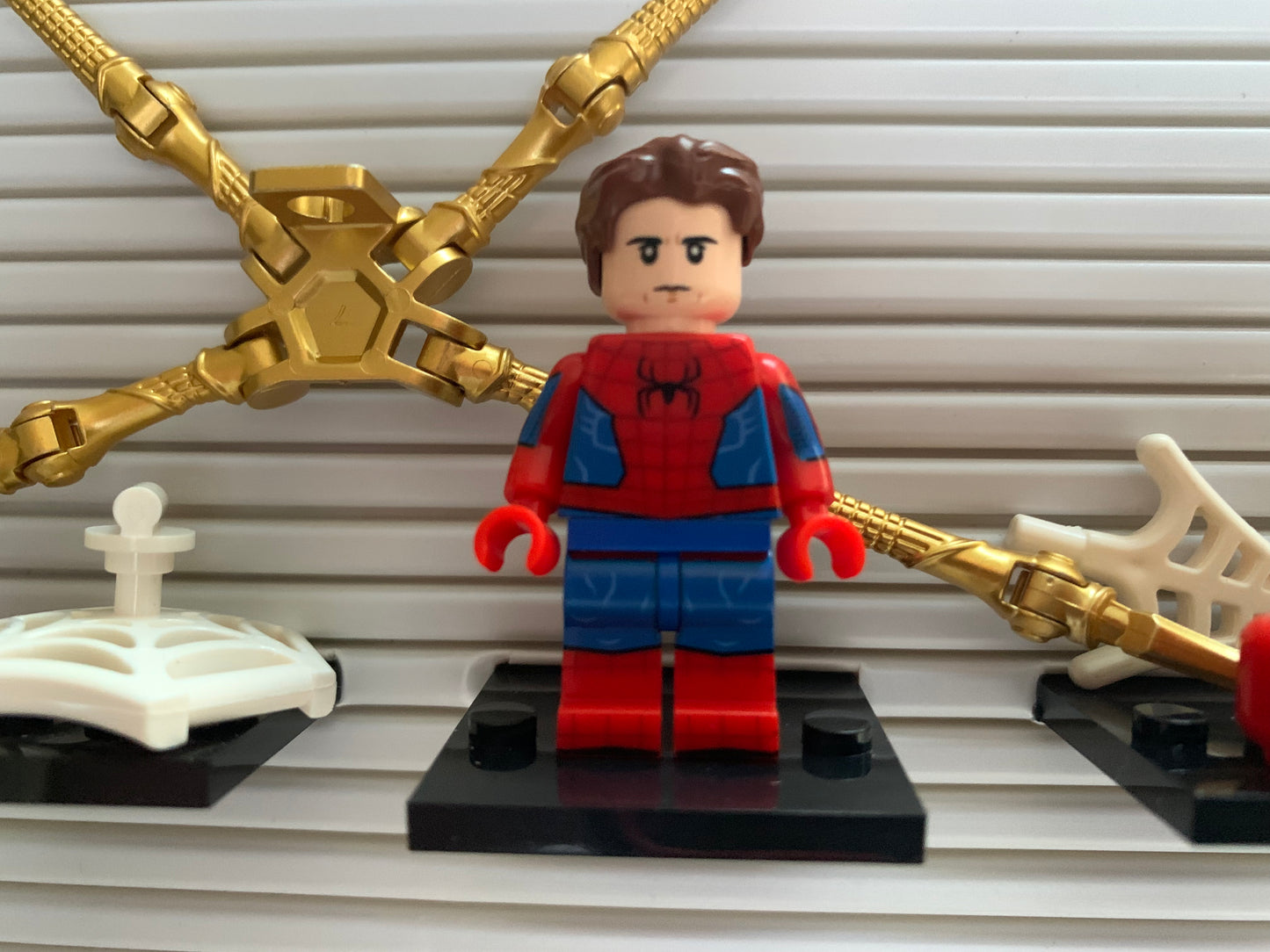 MINIFIGURE  SPIDER-MAN "Tom Holland"custom