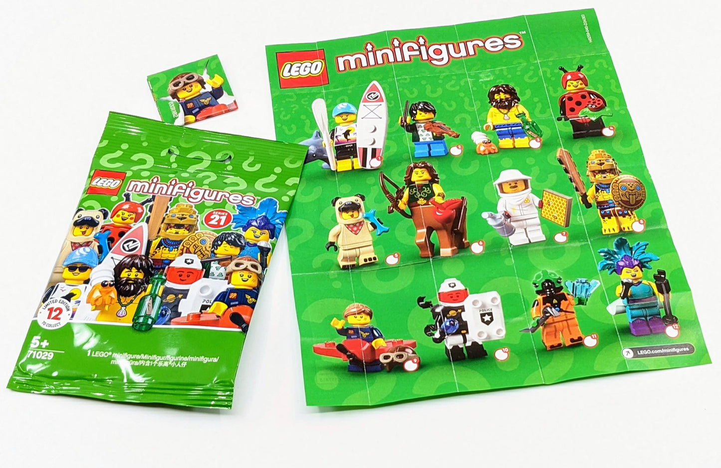 MINIFIGURE SÉRIES 21 " sachez + socle"