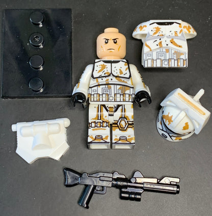 ⚠️DIFFICILE À TROUVER ⚠️MINIFIGURE STARWARS UNIVERS: CLONE DESERT SOLDIER CUSTOM